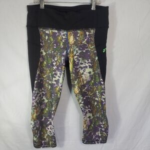 Lululemon Size 6 Run Top Speed Crop Legging Full On Luxtreme